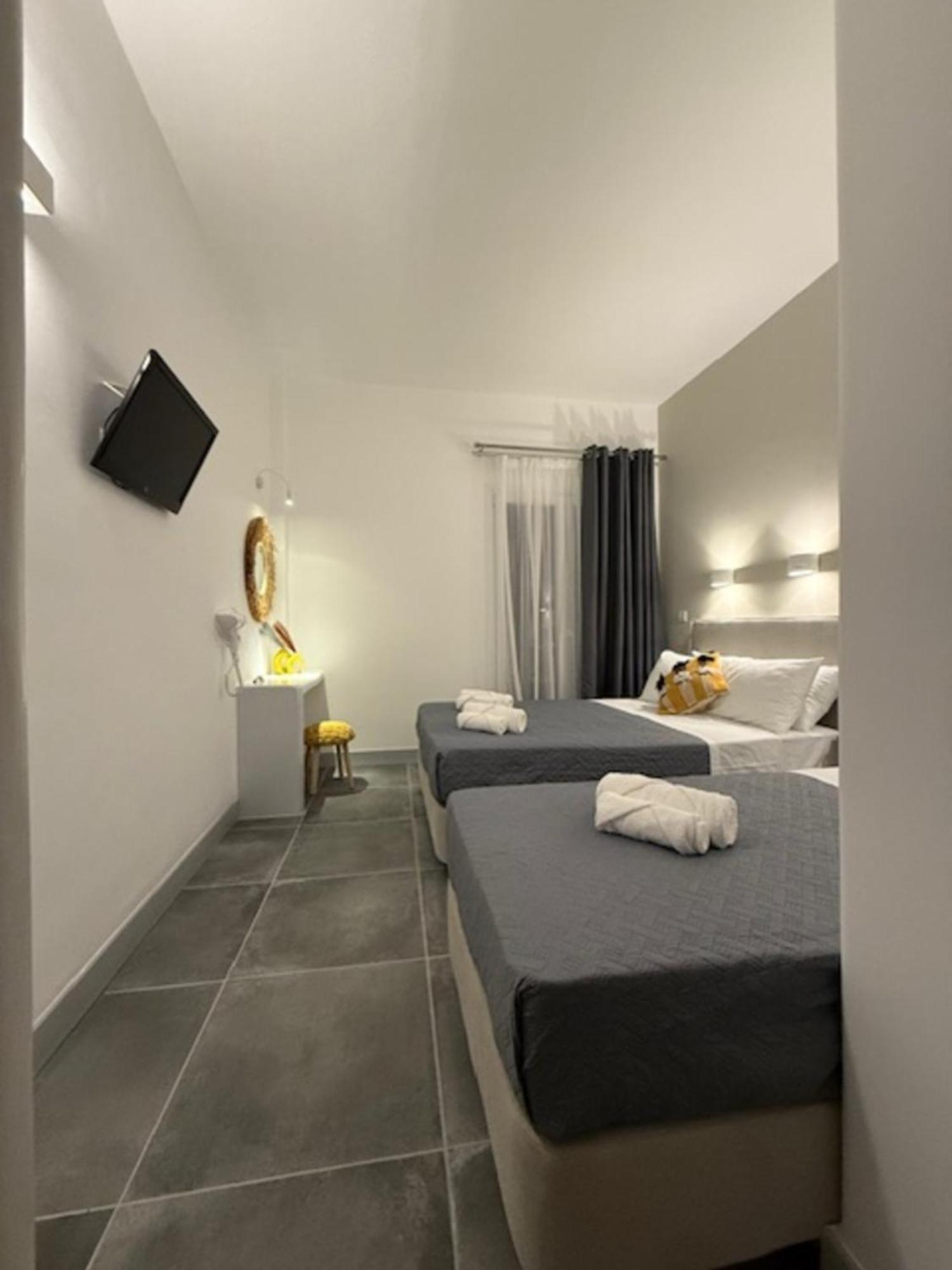 Dilion Hotel Páros Eksteriør billede