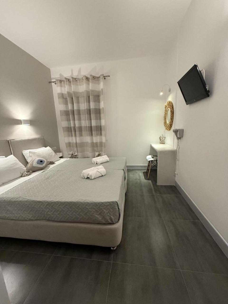 Dilion Hotel Páros Eksteriør billede